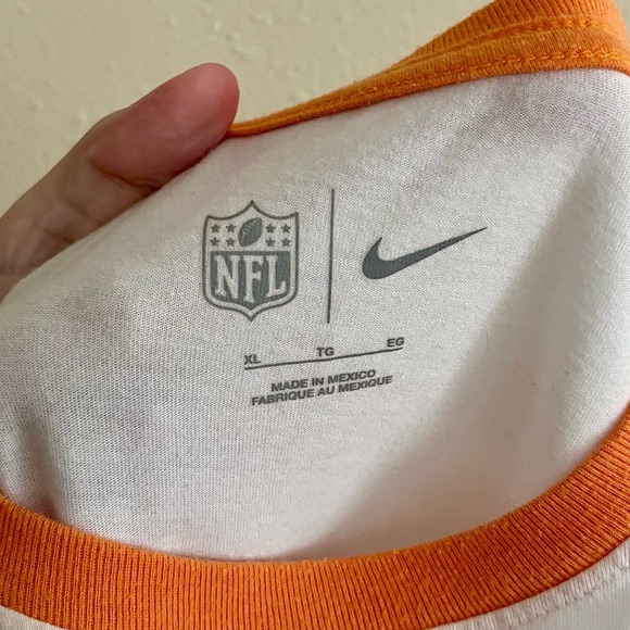 Buccaneers Rewind Ringer Women’s Tee - Picture 9 of 11